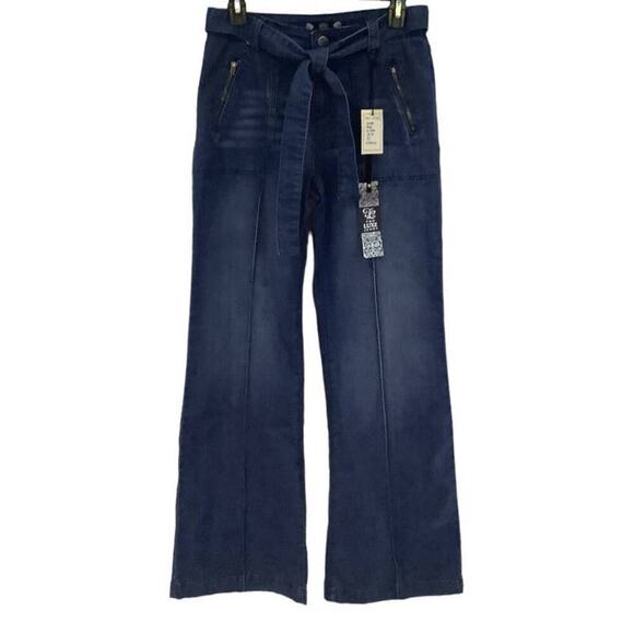 Tru Luxe Jeans Denim - Tru Luxe Jeans Blue Medium Wash Denim Belt High Rise Flare Leg Jeans Size 26